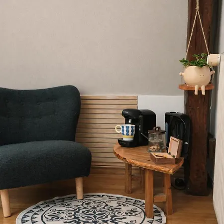 Privée, A L'ombre Des Pommiers Séjour chez l'habitant *