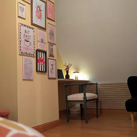 Privee, A L'ombre Des Pommiers Homestay *