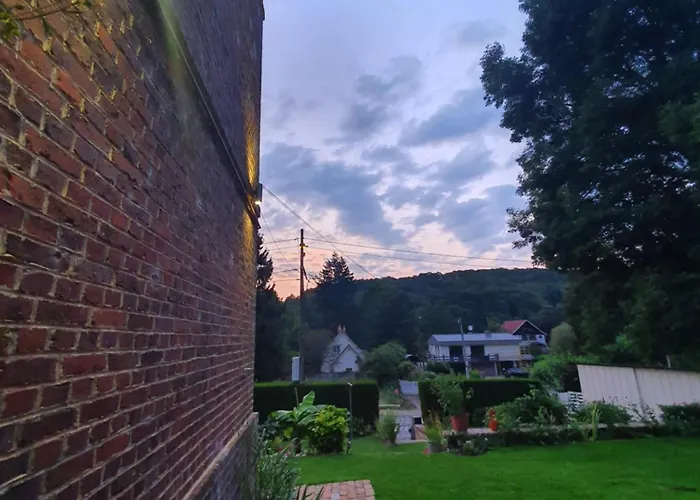 Chambre privée, A l'ombre des Pommiers