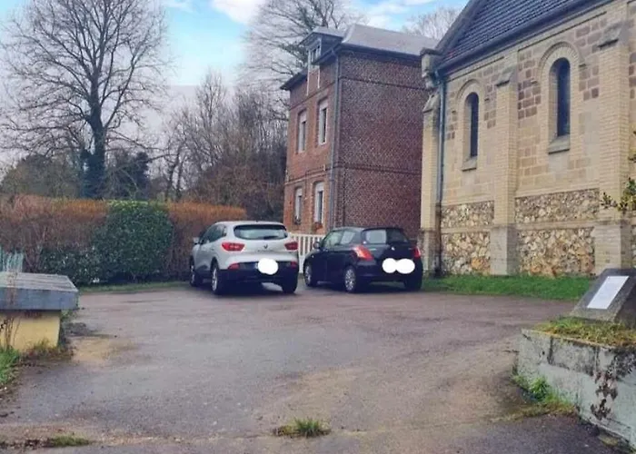 Habitación en casa particular Chambre privée, A l'ombre des Pommiers